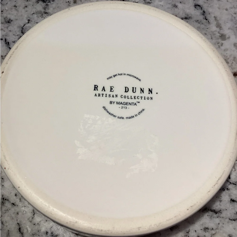 🌸Rae Dunn Dog Dish “Dine”